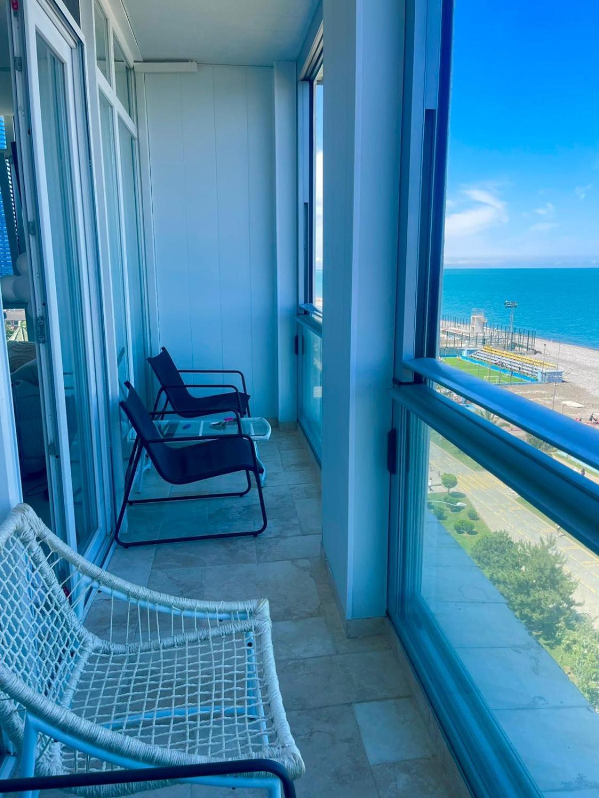 Apartment Magnolia Rustaveli 62 Batumi Exterior foto