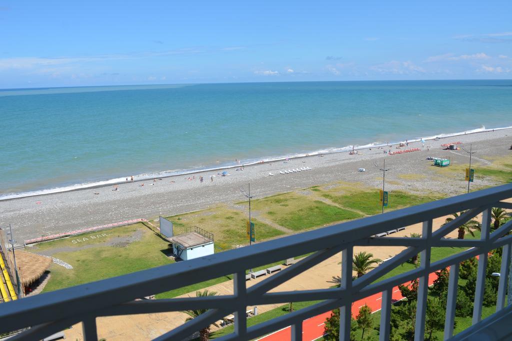 Apartment Magnolia Rustaveli 62 Batumi Exterior foto